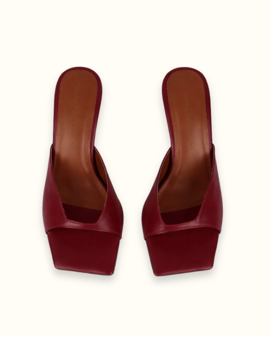 Siobhan in Burgundy