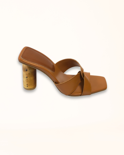 Georgia in Tan