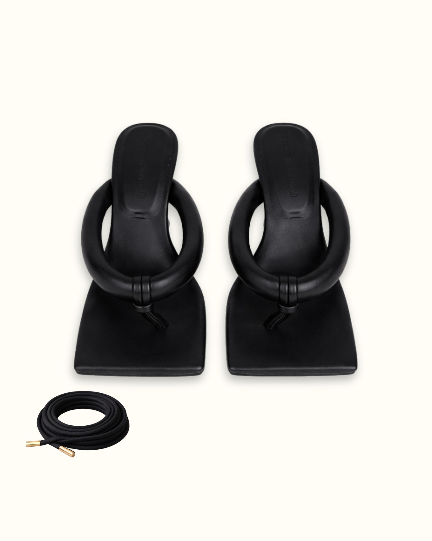 [NEW IN] Sabine in Black