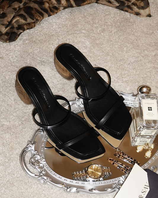 [NEW IN] Gretta in Black