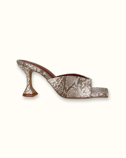 [NEW IN] Siobhan in Snake Nude