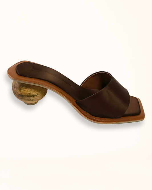 [PRE-ORDER] Cordelia in Espresso