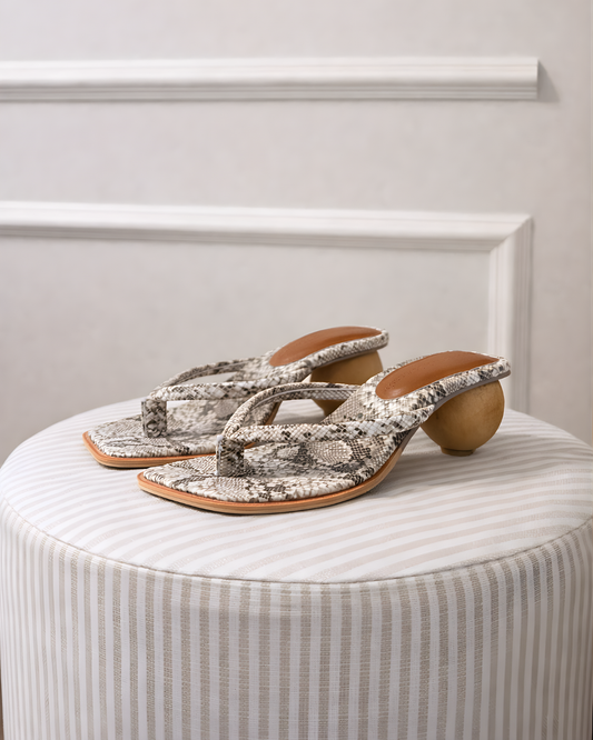 [NEW IN] Aurora in Snake Nude