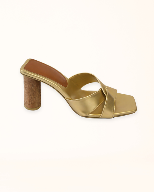 [NEW IN] Georgia in Gold